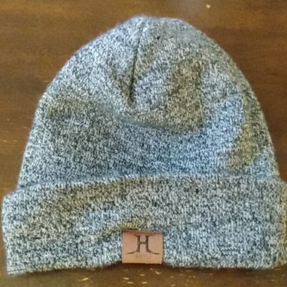 Rayli unisex beanie, top of the line for a beanie